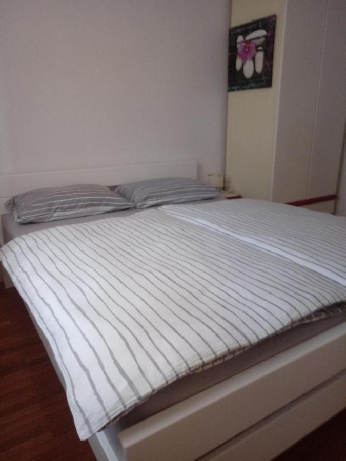 Apartmán V Klancu Dekani Exteriér fotografie