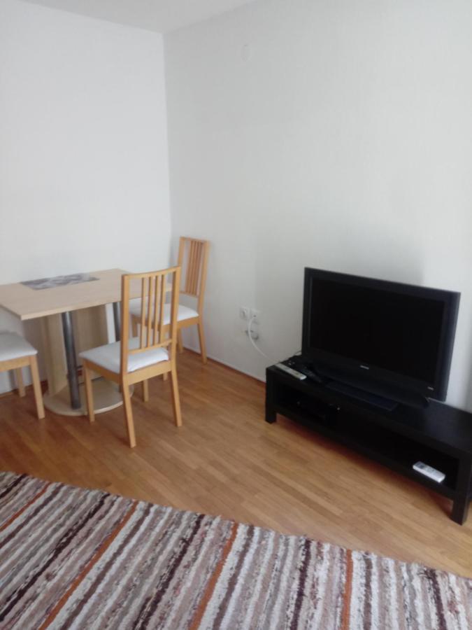 Apartmán V Klancu Dekani Exteriér fotografie